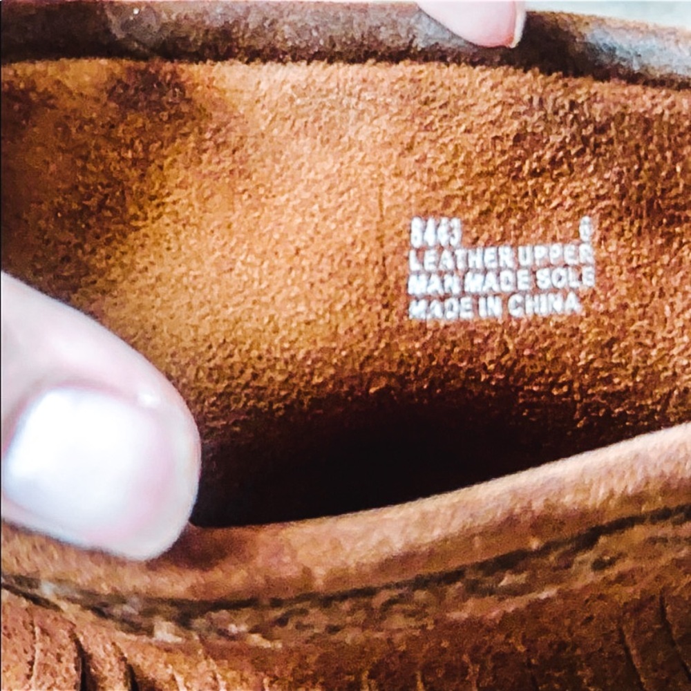 Boho Hippie Fringed 3-Tier Minnetonka Suede Boots - Picture 3 of 10